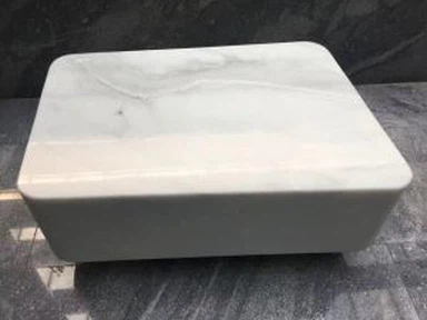 Custo dos bancos de mármore branco da Panda