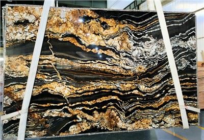Laje de granito preto Taurus