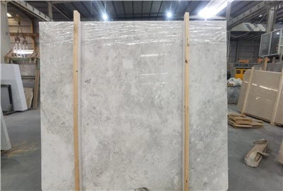 Lajes e telhas de mármore branco Nimbus