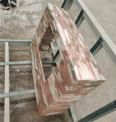 Tampos de vaidade em mármore vermelho da Noruega